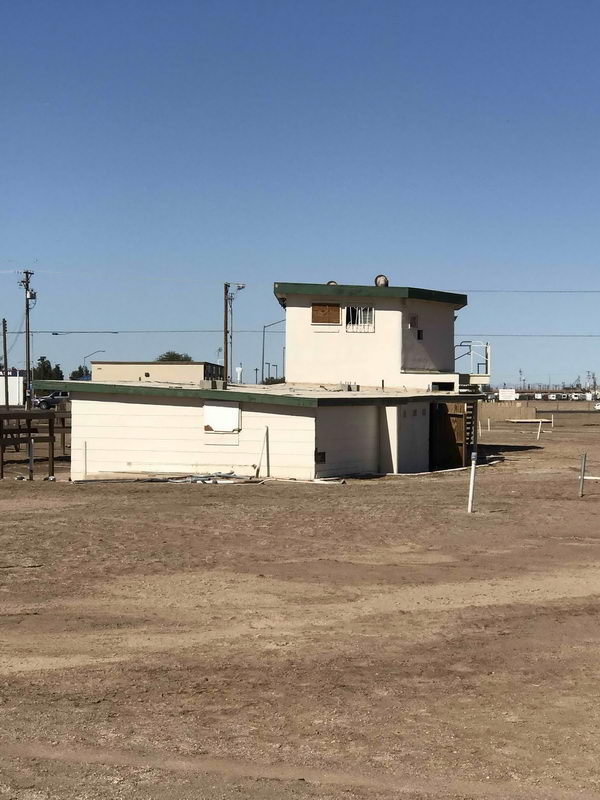 Motor Vu Twin Drive-In - 2020 Photos - Closed (newer photo)